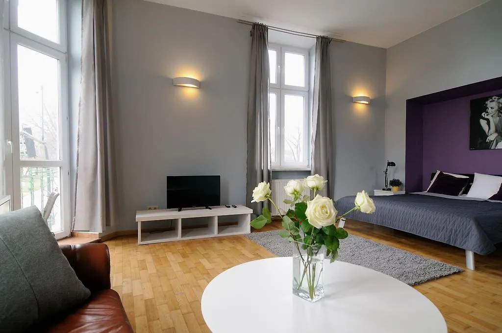 Hollywood Apartments Krakow